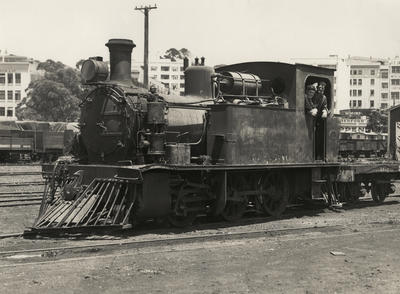 Steam locomotive Y 542, Auckland, c 1950