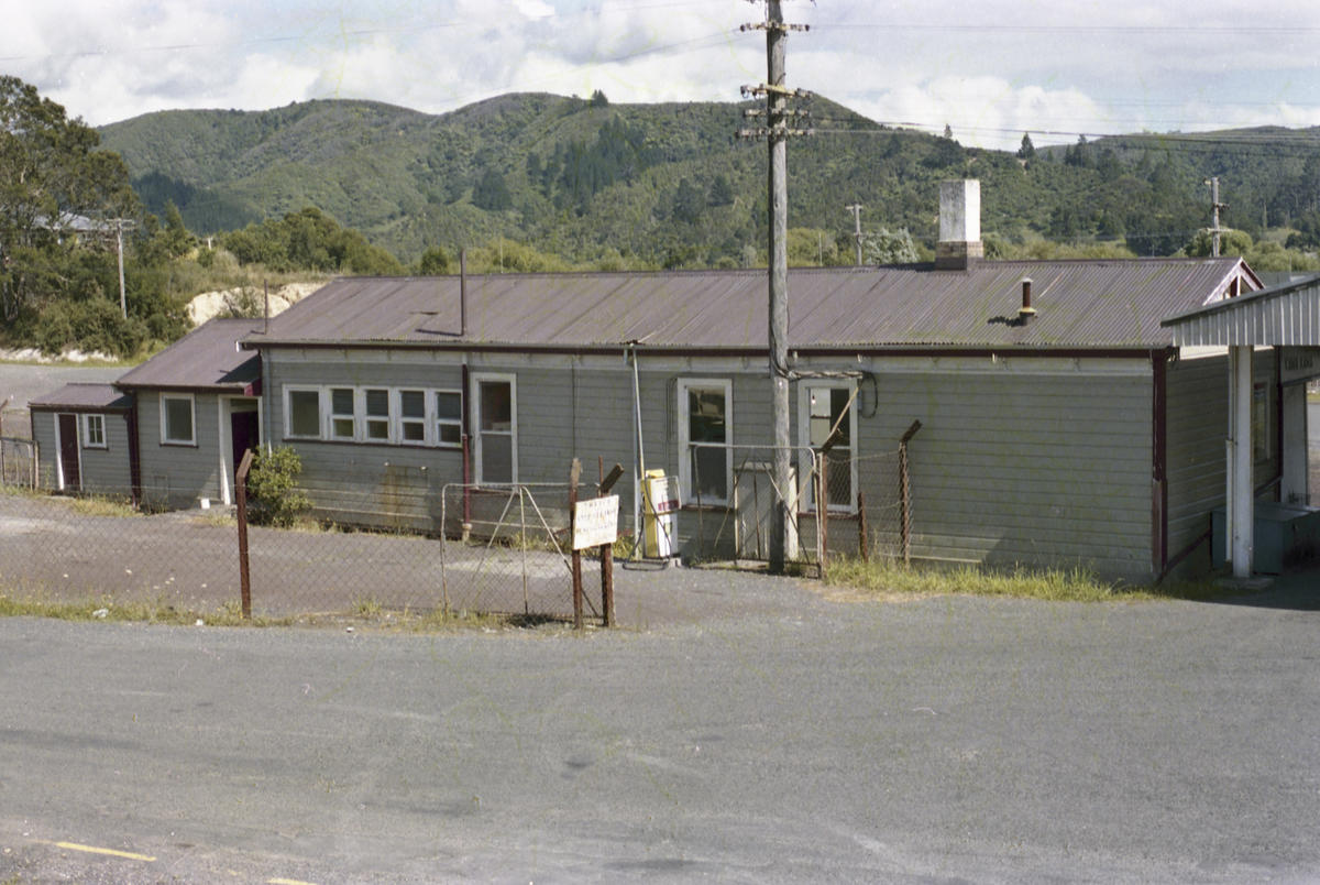 Photograph of Kawakawa railway station Museum of Transport and