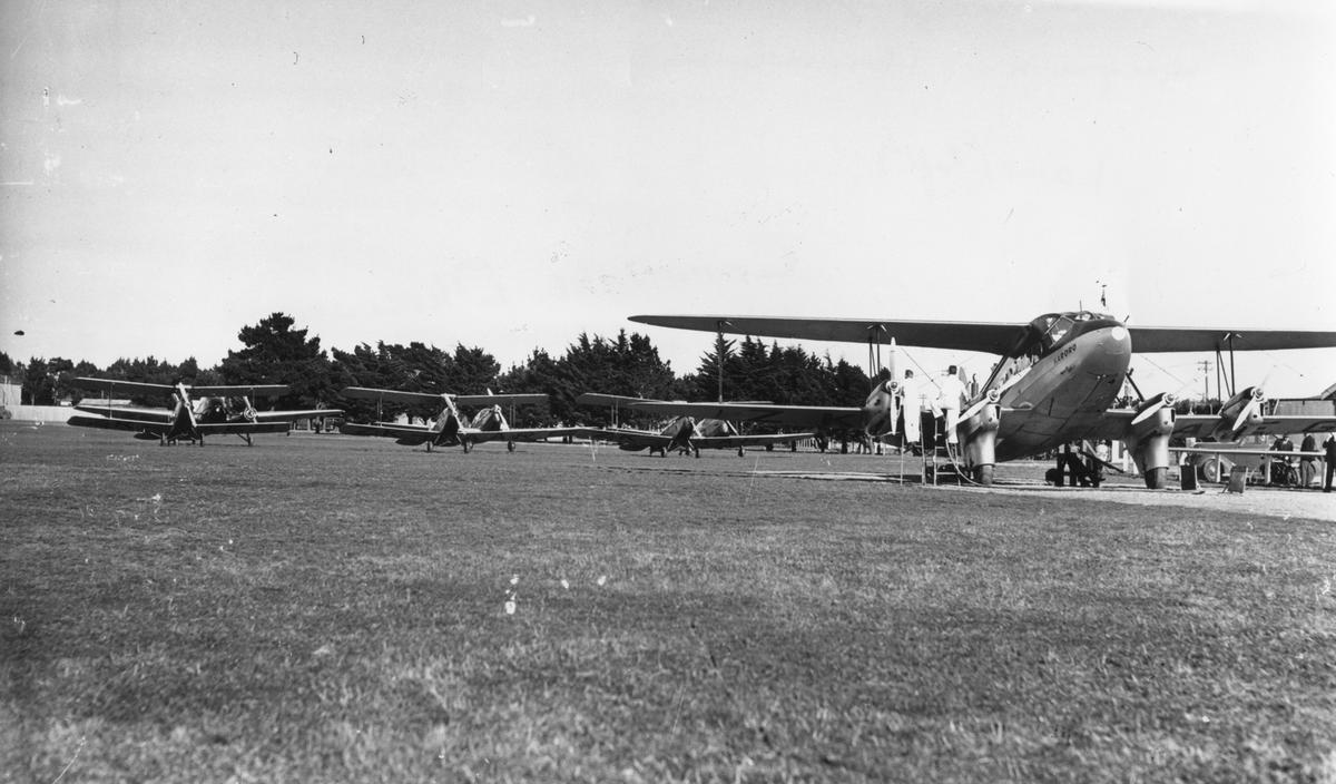 De Havilland DH86 Express Airliner Museum of Transport and