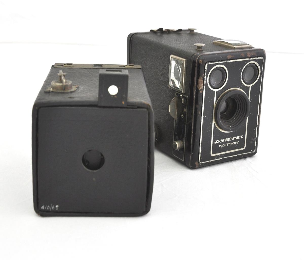 Camera [No.1 Brownie Model B] Museum of Transport and Technology, New